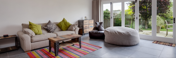 Bifold doors in a lounge 